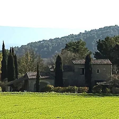 Holiday home Superbe Mas Provencal Avec Piscine Au Pied De *